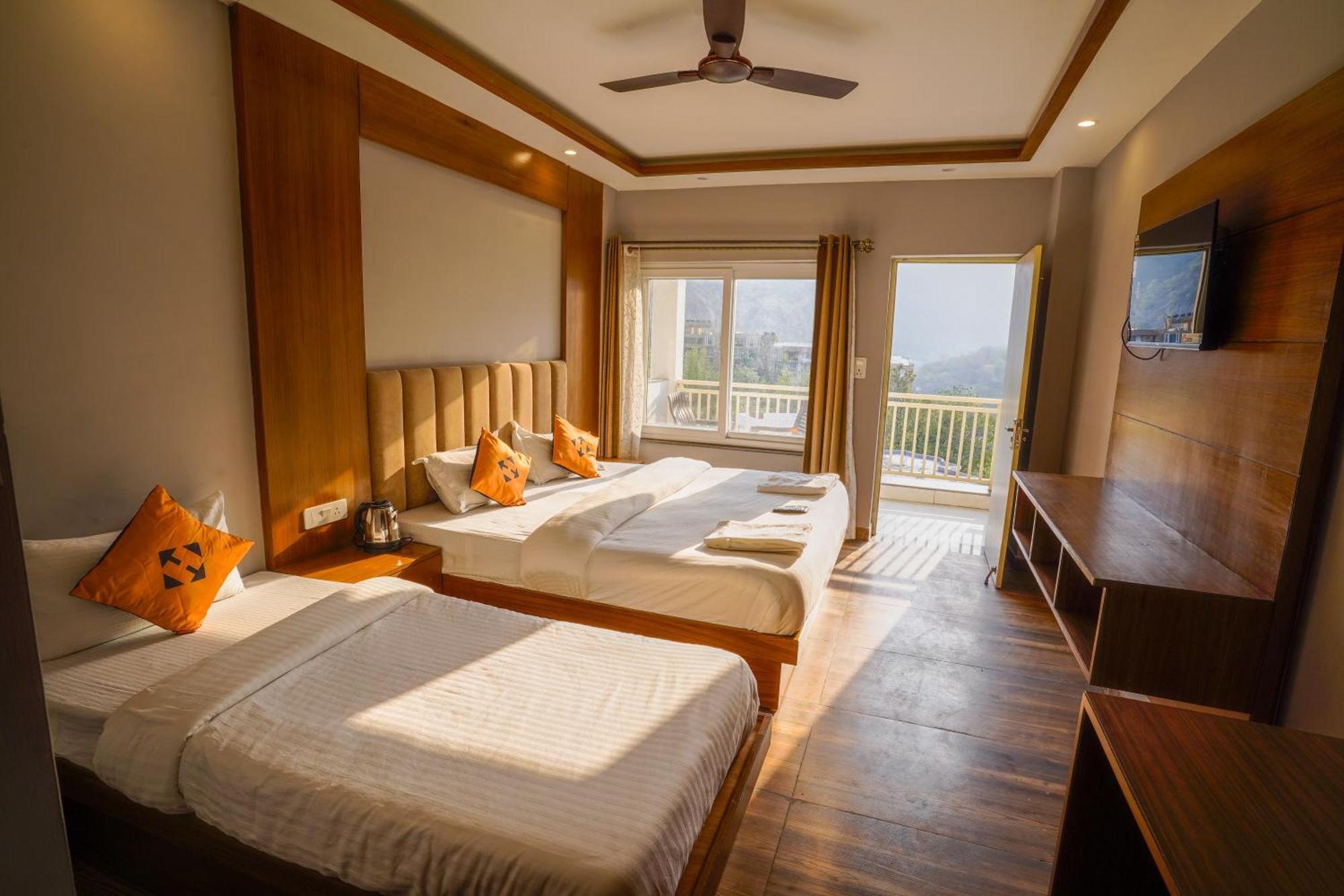 Hide-In Rishikesh, Laxman Jhula 호스텔 외부 사진