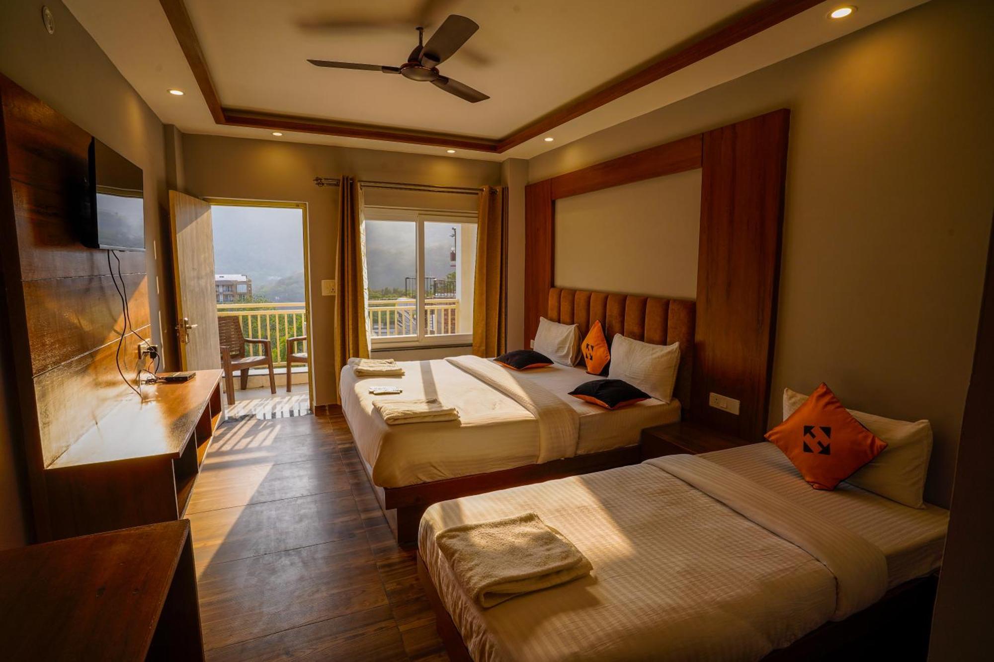 Hide-In Rishikesh, Laxman Jhula 호스텔 외부 사진