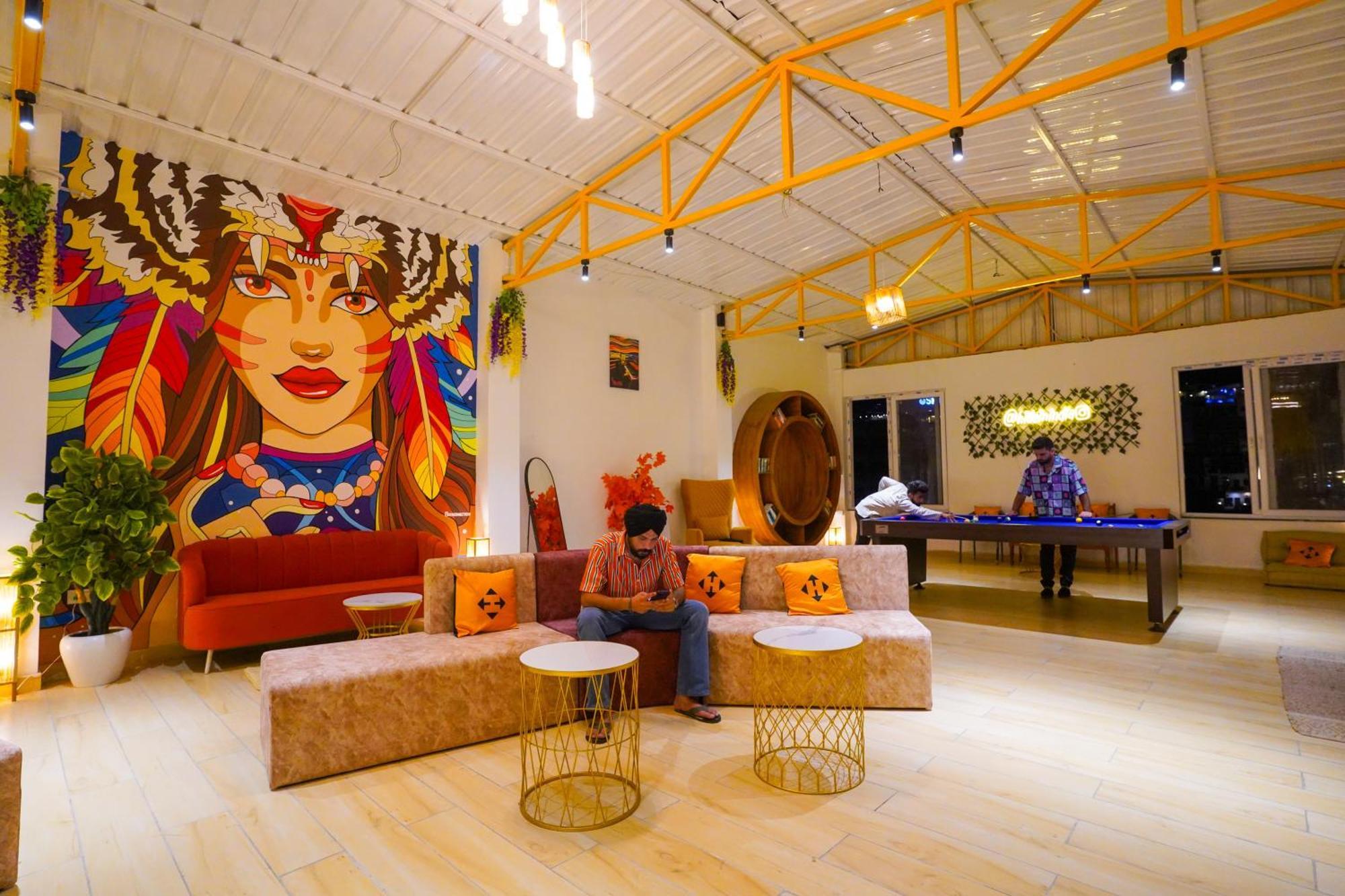 Hide-In Rishikesh, Laxman Jhula 호스텔 외부 사진