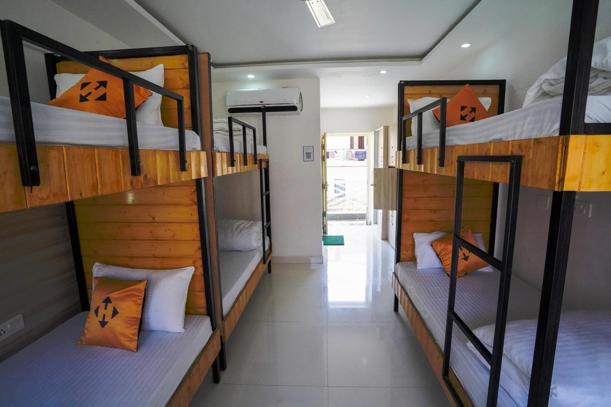 Hide-In Rishikesh, Laxman Jhula 호스텔 외부 사진