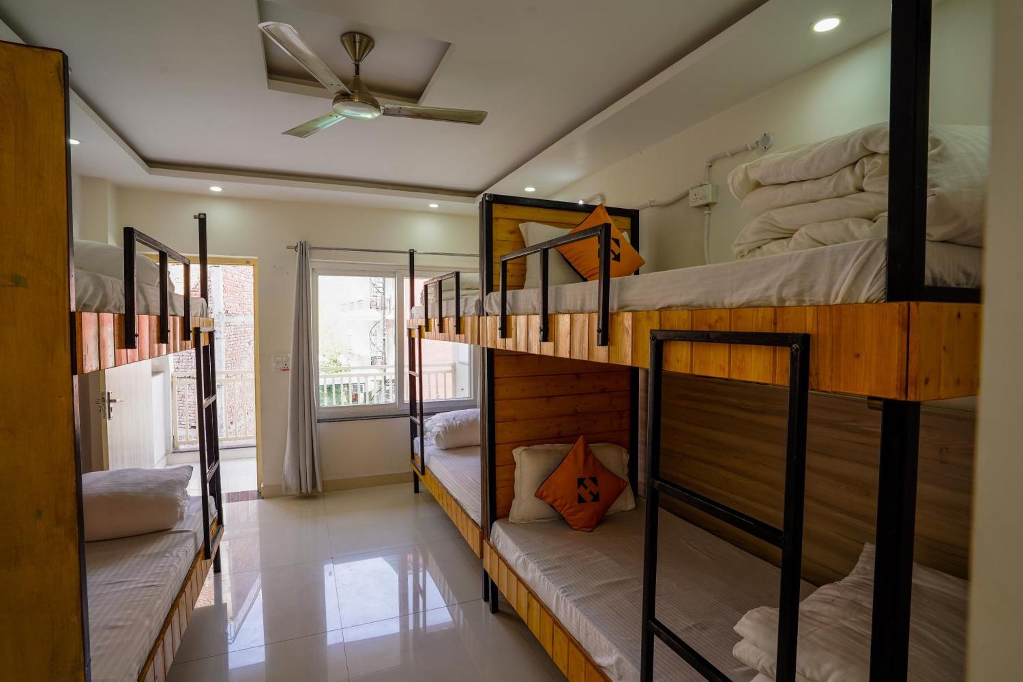 Hide-In Rishikesh, Laxman Jhula 호스텔 외부 사진